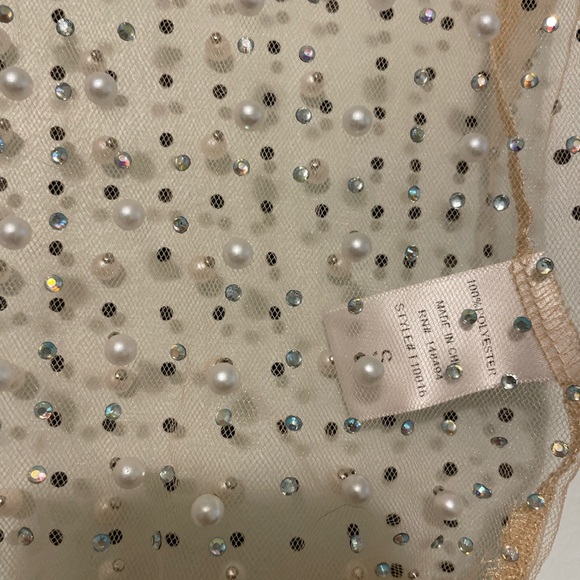 Beaded size small tan overlay with pearls and gems - Picture 2 of 5